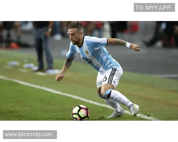 巴黎圣日耳曼官方宣布签下阿根廷国脚托雷斯，球队实力再添强劲火力