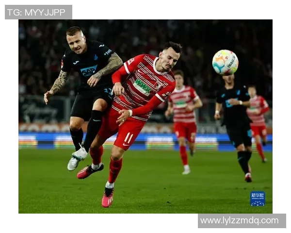 奥格斯堡逆袭！霍芬海姆败在硝烟中