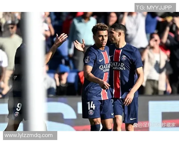 巴黎圣日耳曼宣布签下新后卫，加强防线实力，球队雄心勃勃欲夺法甲冠军