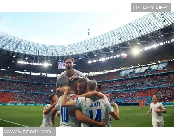 捷克队战胜荷兰，挺进欧洲杯八强——捷克足球的荣耀时刻