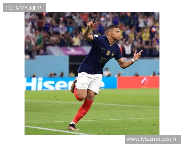 姆巴佩荣膺欧洲金靴奖，成为最年轻得主，创历史纪录